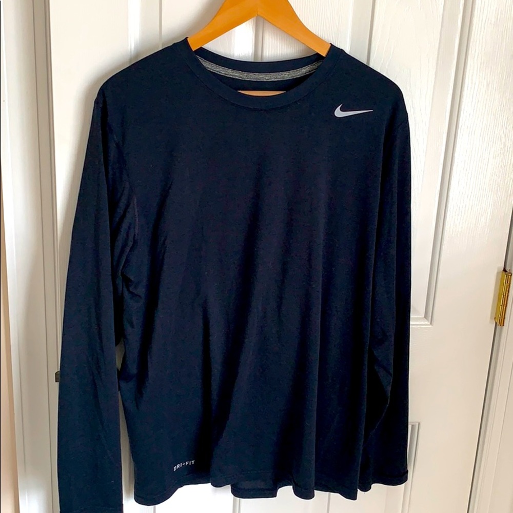 Nike Dri-Fit Long Sleeve Black T-Shirt Size